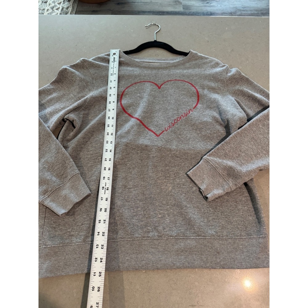 Home Free Wisconsin Heart Graphic Sweatshirt Pullover Gray Size L 12 14 - Picture 3 of 7